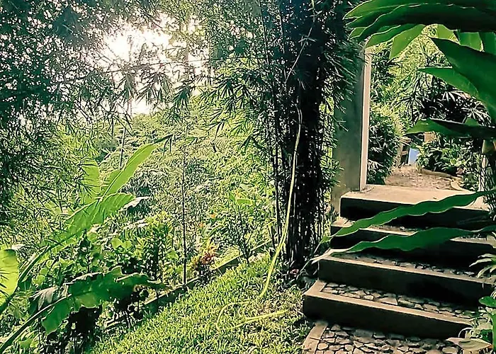 Balinese Inspired In The Highlands Of 4*
